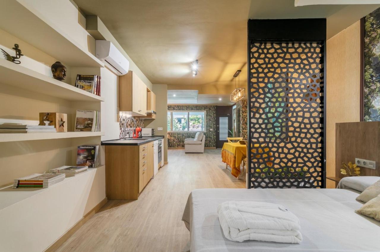 Tropical Loft Apartment อาลิกันเต ภายนอก รูปภาพ